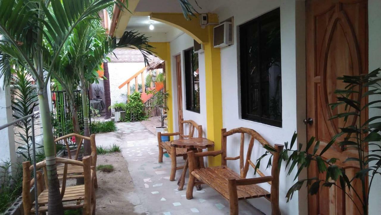 מלאפסקואה איילנד Guanna'S Place Room And Resto Bar מראה חיצוני תמונה